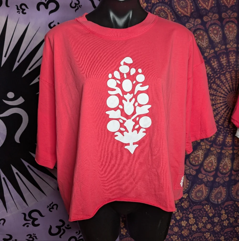 NWT FP Movement Inspire Logo Tee In Hibiscus | Size L - Picture 5 of 9